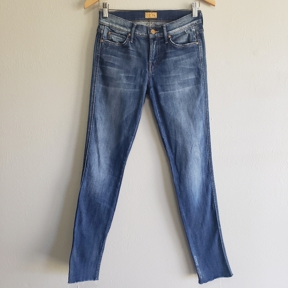 MOTHER The Pony Boy Ankle Fray Cuffed Jeans in Tequila Truth - Picture 3 of 14